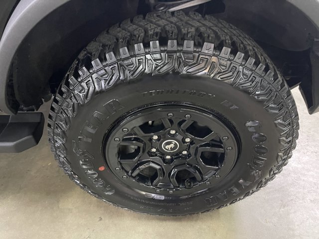Certified 2022 Ford Bronco Wildtrak image 11