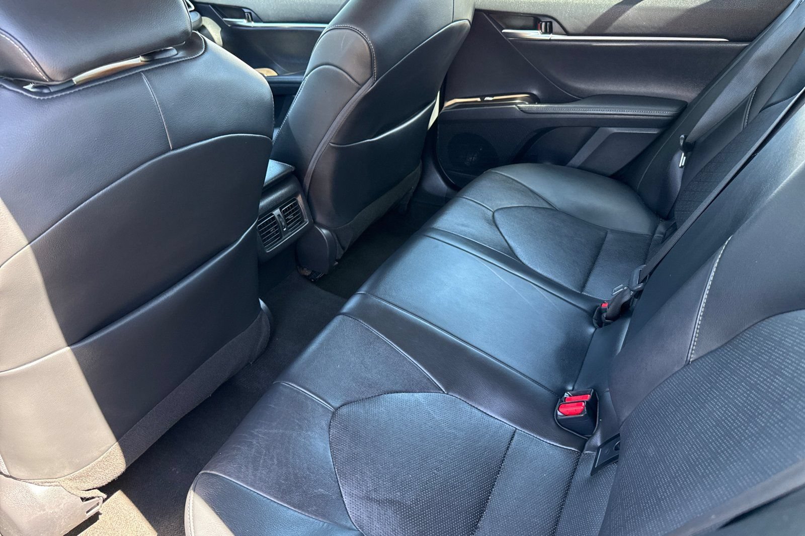 Used 2024 Toyota Camry XSE FWD image 14