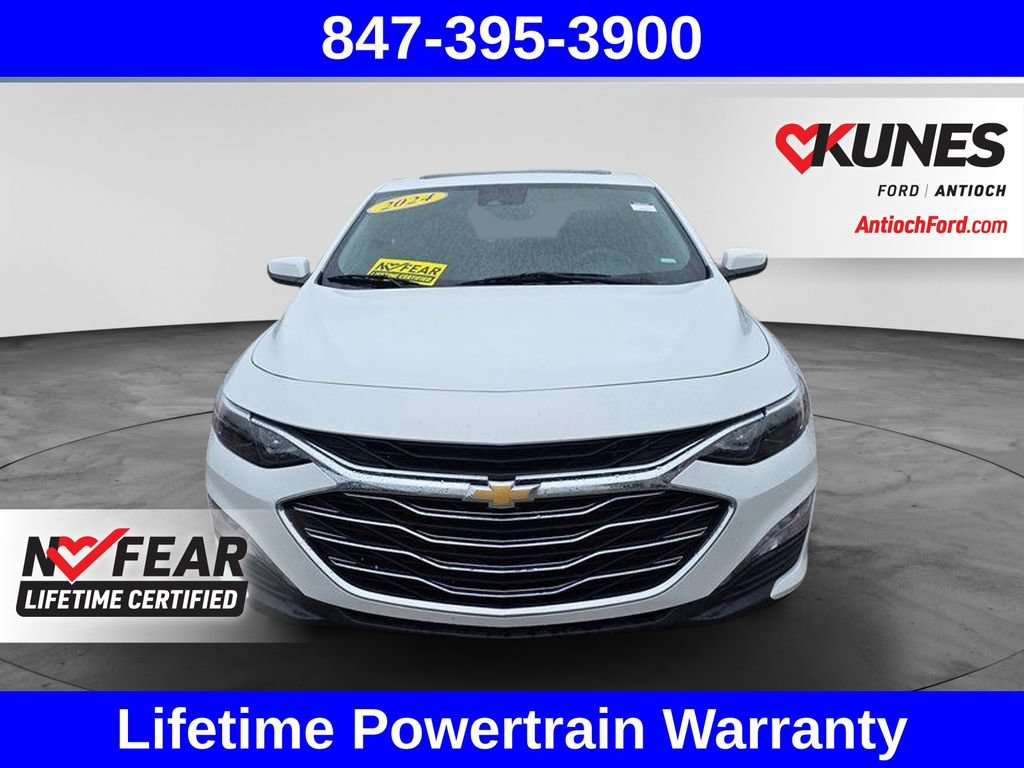 Used 2024 Chevrolet Malibu LT FWD image 2