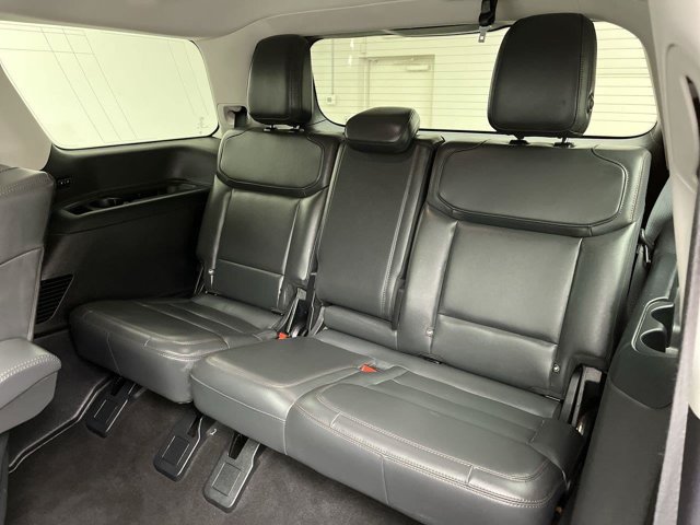 Certified 2025 Ford Expedition Active AWD/4WD image 17