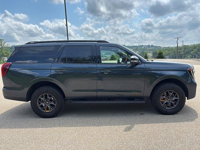 Certified 2025 Ford Expedition Tremor AWD/4WD image 5