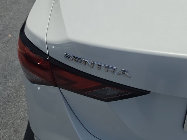 Used 2023 Nissan Sentra SV w/ SV Premium Package FWD image 7