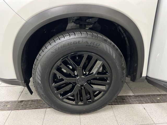 Used 2024 Nissan Rogue S image 10