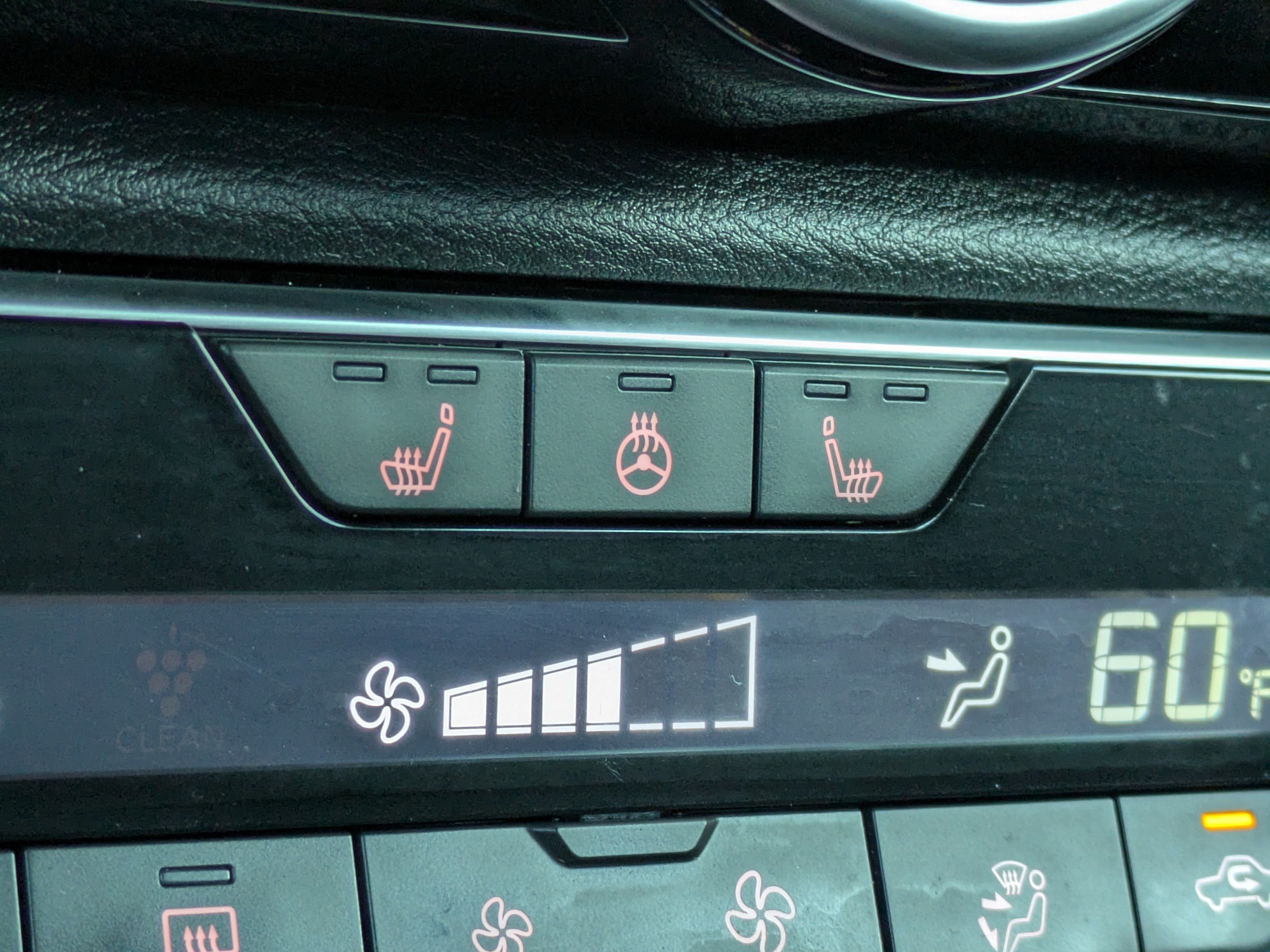 Used 2024 Nissan Sentra SR w/ SR Premium Package FWD image 23