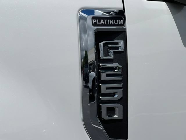 Certified 2022 Ford F250 Platinum w/ Tremor Off-Road Package AWD/4WD image 12