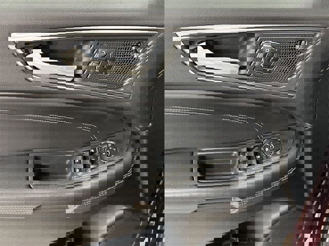 Certified 2022 Ford Edge Titanium image 5