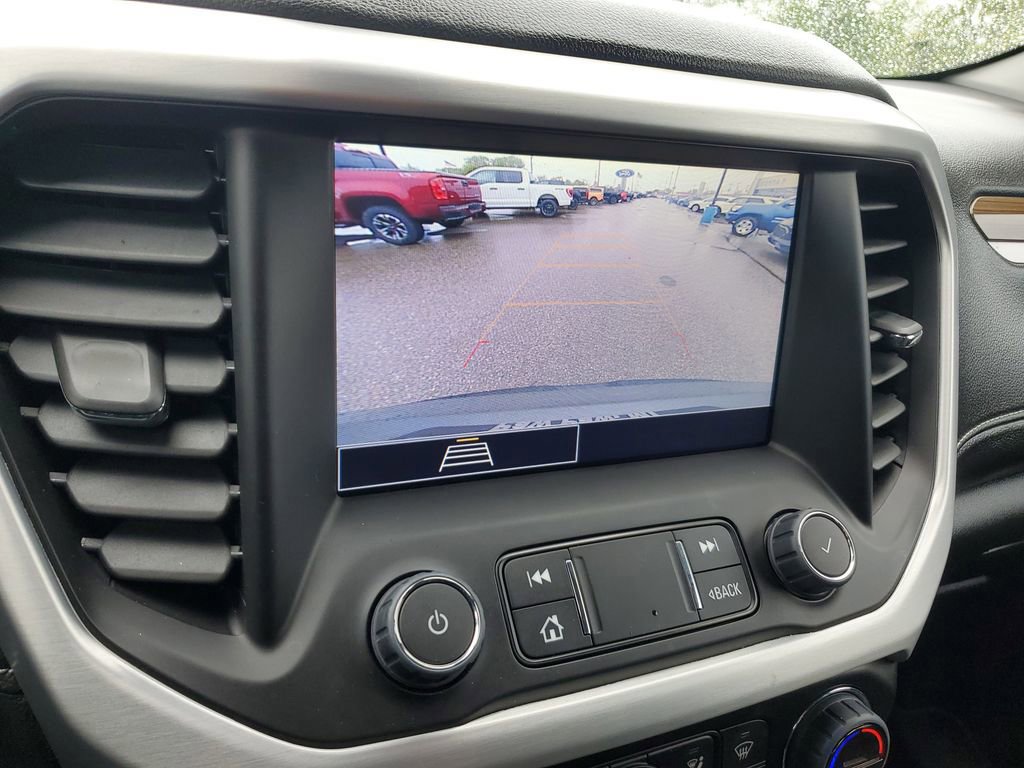Used 2023 GMC Acadia SLE w/ Driver Convenience Package image 24