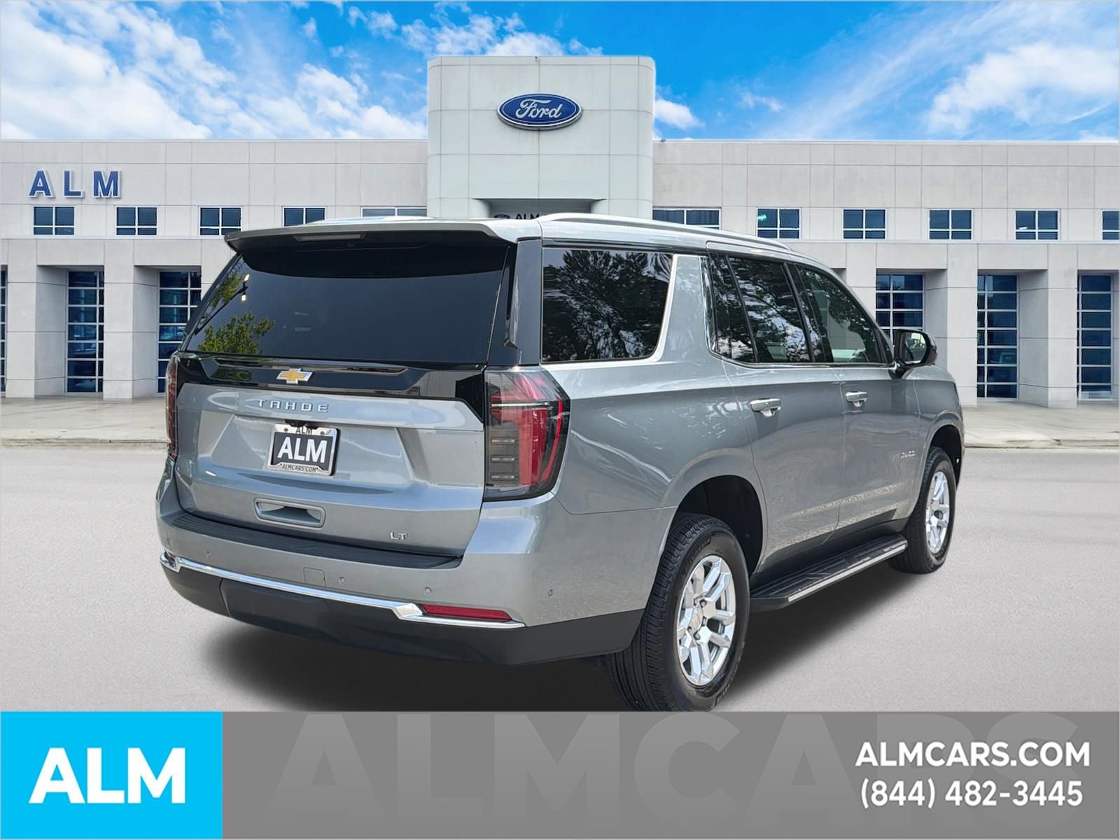 Used 2025 Chevrolet Tahoe LT AWD/4WD image 5