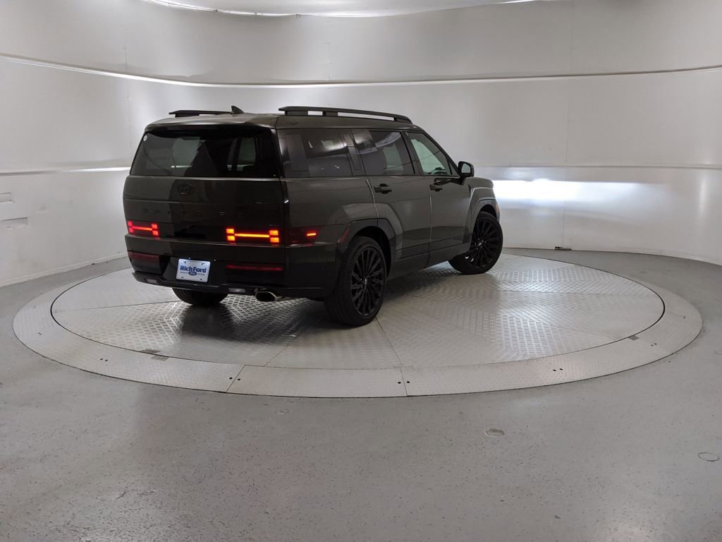 Used 2024 Hyundai Santa Fe Calligraphy image 3