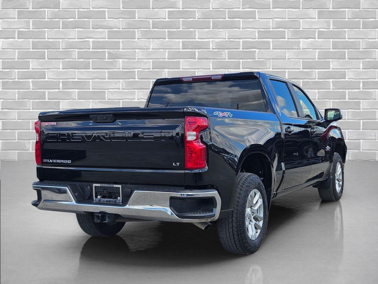 Used 2024 Chevrolet Silverado 1500 LT AWD/4WD image 5