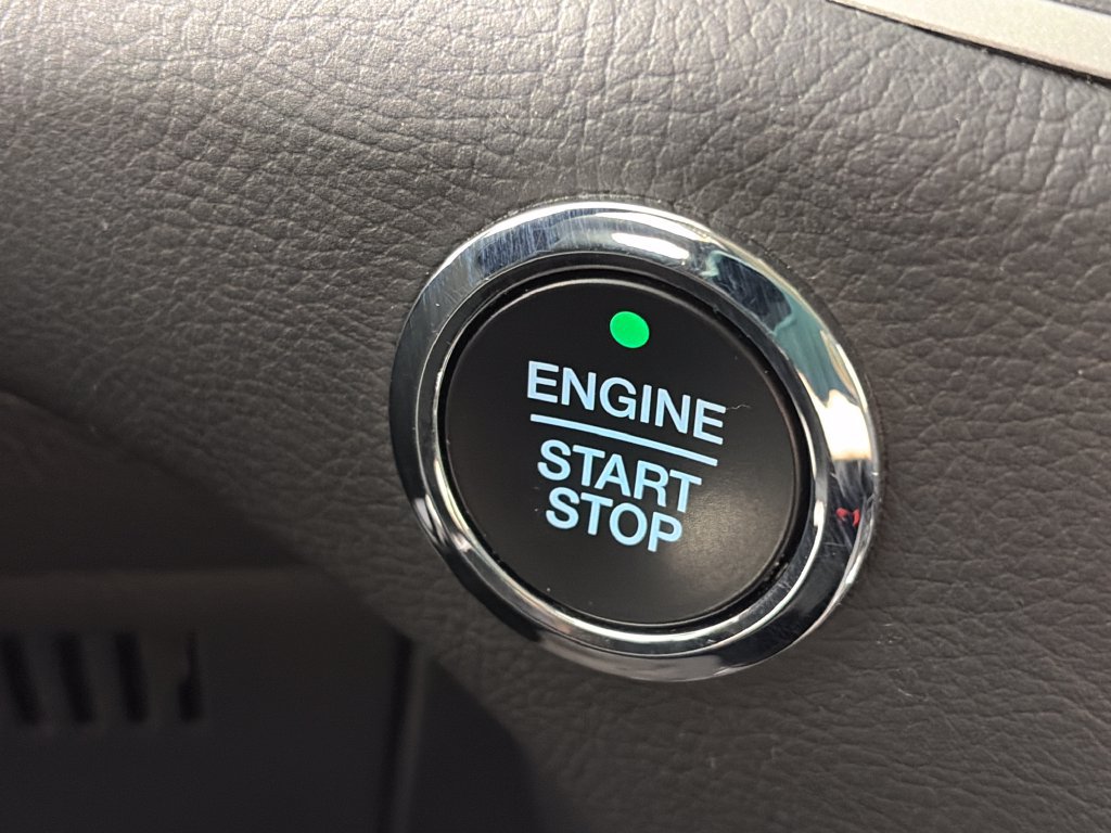 Certified 2024 Ford Edge SEL AWD/4WD image 23