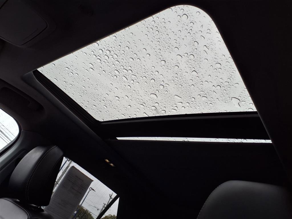 Certified 2022 Ford Explorer XLT w/ Equipment Group 202A image 21