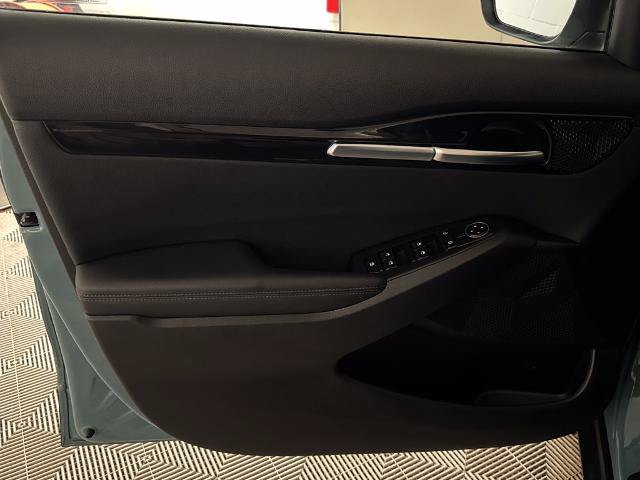 Used 2024 Kia Seltos S FWD image 15