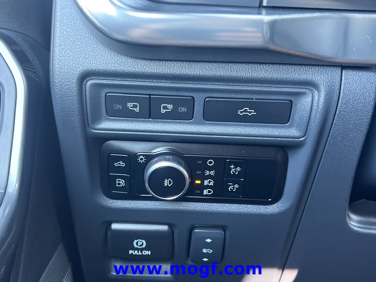 Certified 2023 Ford F150 Lariat w/ Equipment Group 502A High AWD/4WD image 18