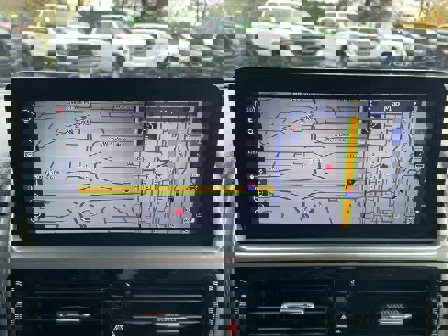 Used 2023 Lexus GX 460 Premium image 24