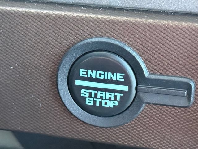 Certified 2023 Ford Bronco Outer Banks w/ Sasquatch Package AWD/4WD image 14