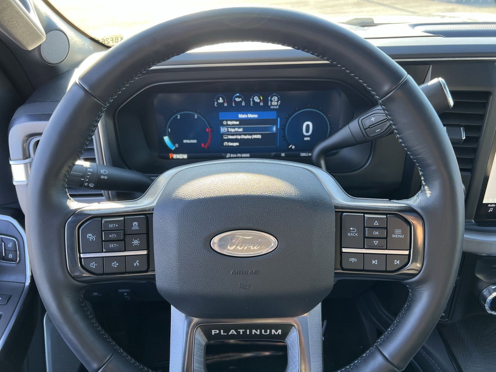 Certified 2025 Ford F350 Platinum w/ Tremor Off-Road Package image 16