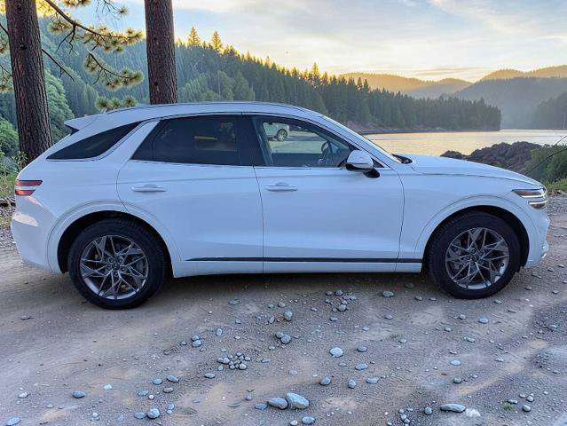 Used 2025 Genesis GV70 2.5T AWD/4WD image 7
