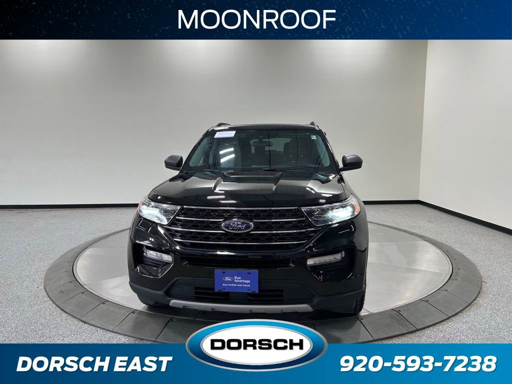 Certified 2022 Ford Explorer XLT w/ Equipment Group 202A AWD/4WD image 3