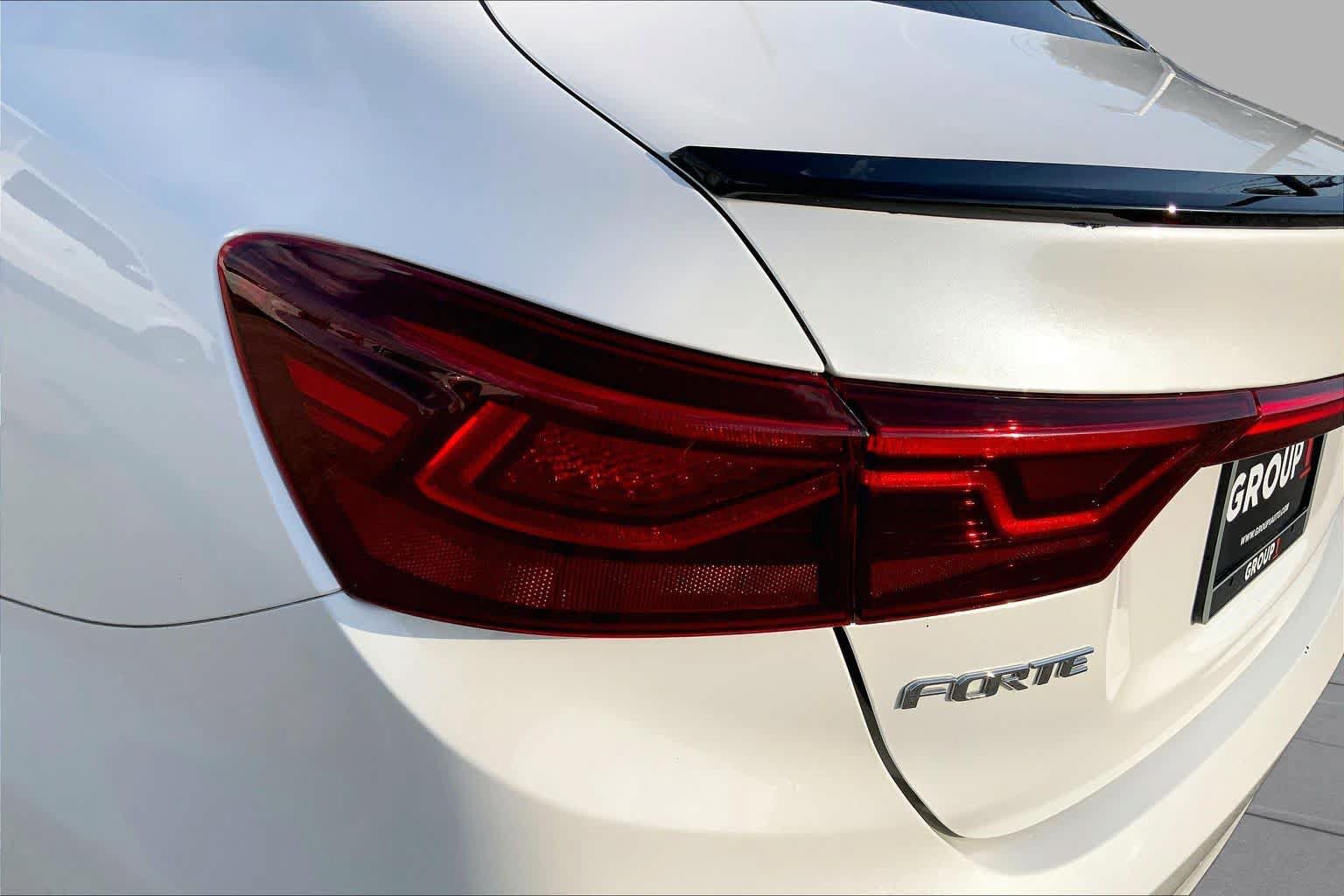 Used 2021 Kia Forte GT-Line FWD image 29