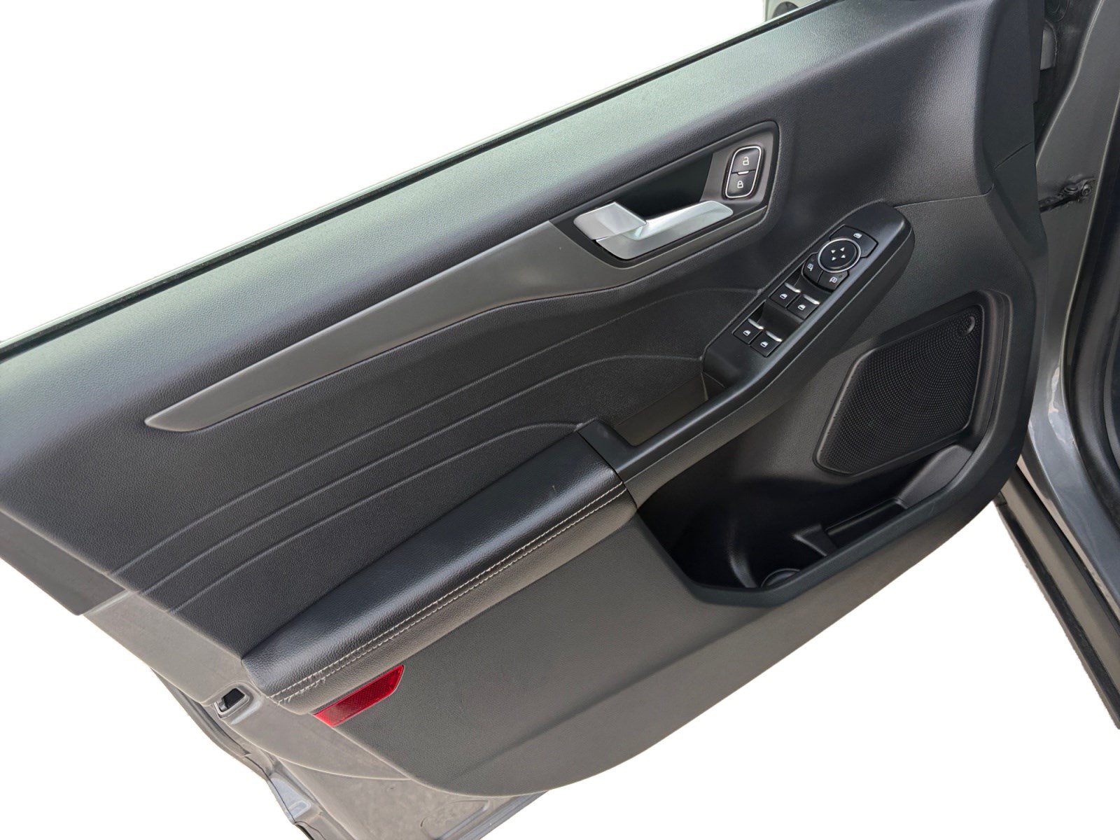 Certified 2025 Ford Escape SE FWD image 10