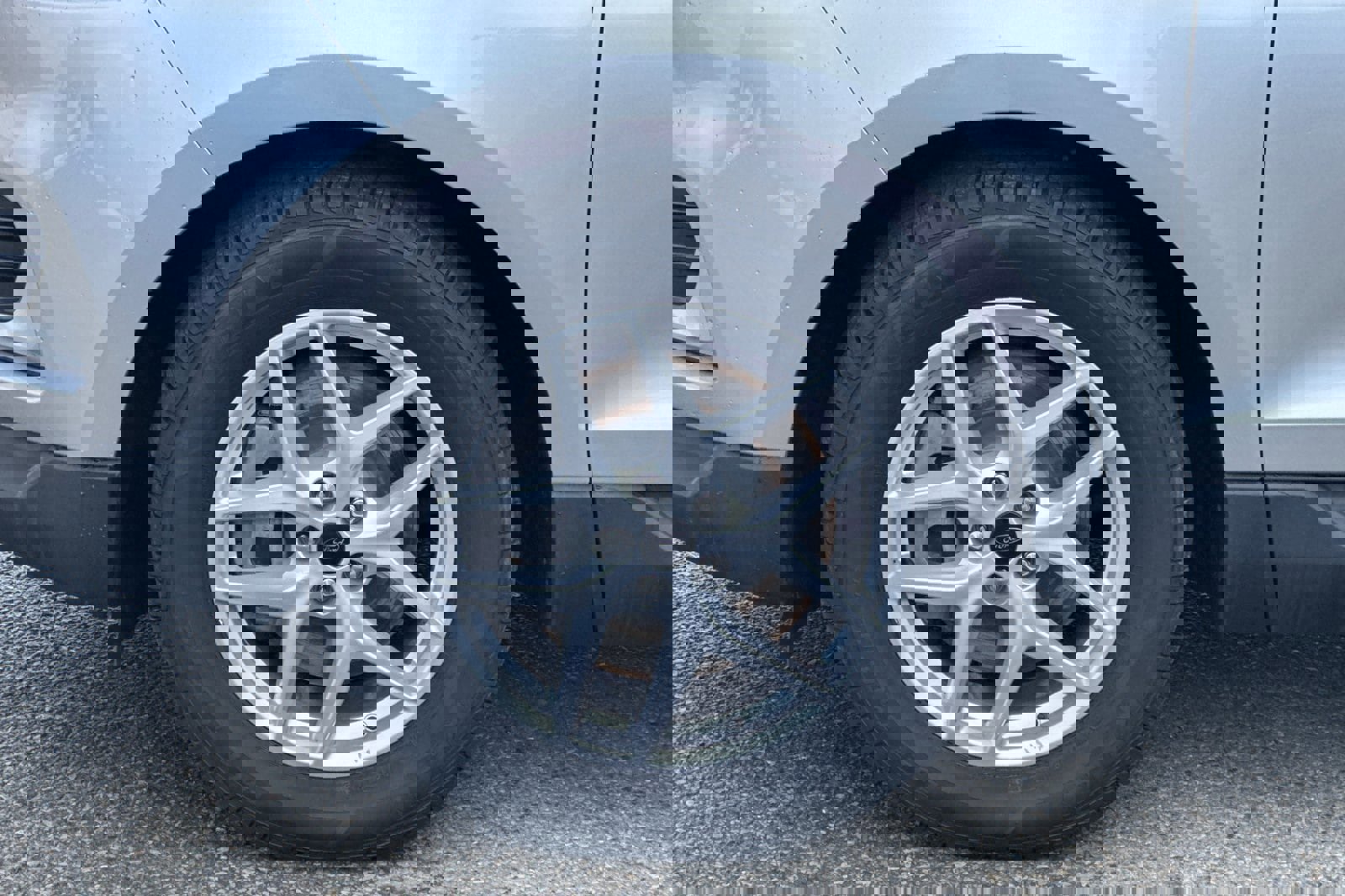 Certified 2024 Ford Edge SEL image 27