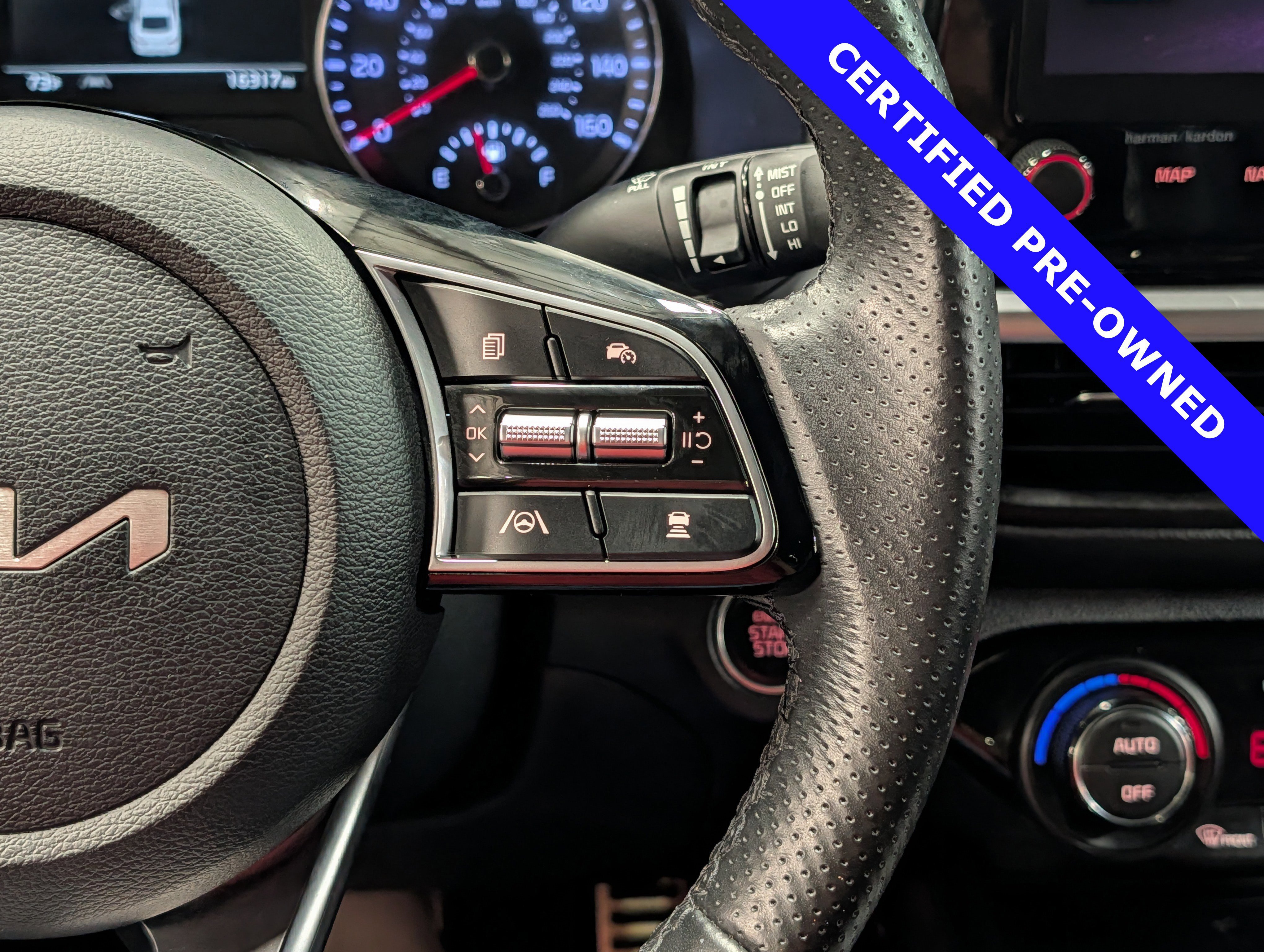 Used 2024 Kia Forte GT-Line w/ GT-Line Premium Package image 24