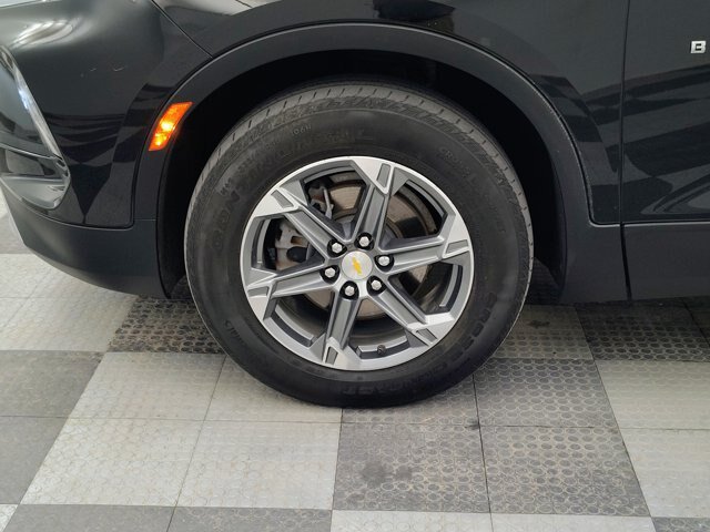 Used 2024 Chevrolet Blazer LT w/ Convenience Package AWD/4WD image 13