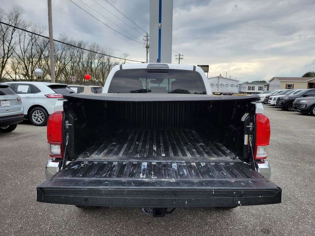 Used 2021 Toyota Tacoma SR5 image 12