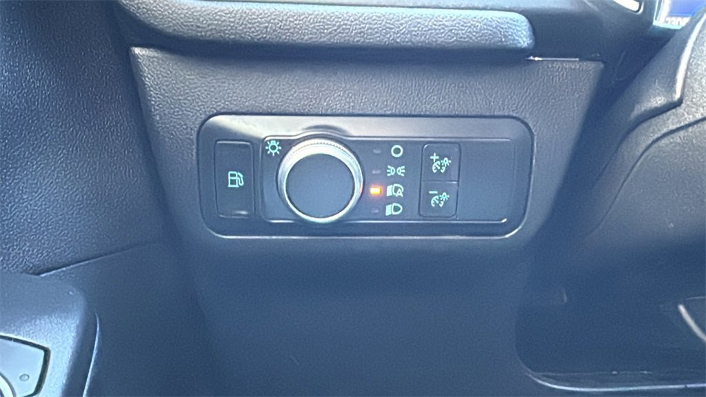 Certified 2022 Ford Escape SE image 17