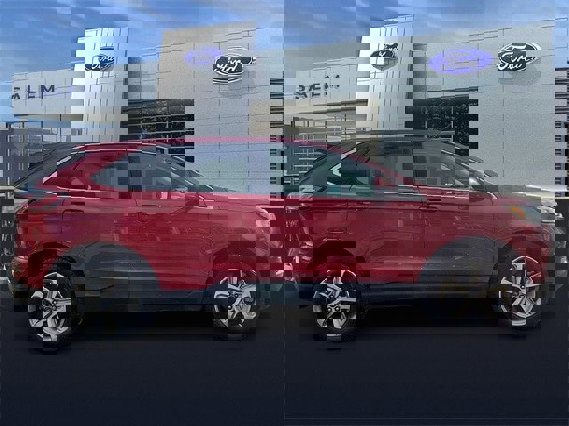 Certified 2022 Ford Edge SEL w/ Convenience Package image 2