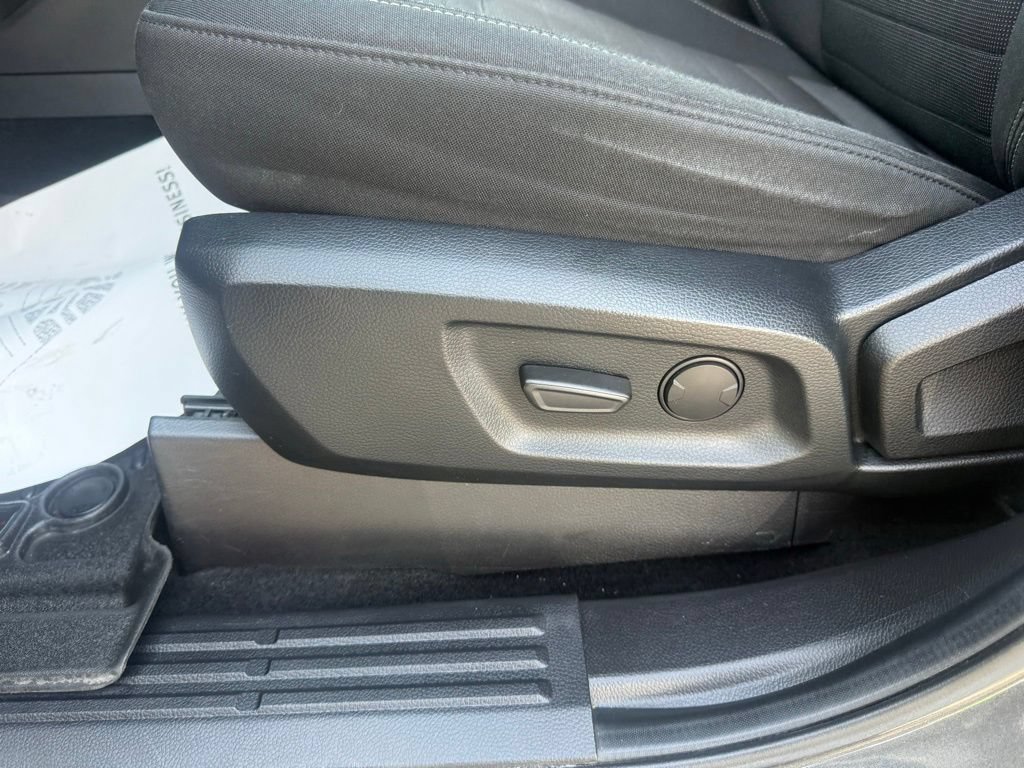 Certified 2019 Ford Ranger XLT w/ Equipment Group 302A Luxury AWD/4WD image 17