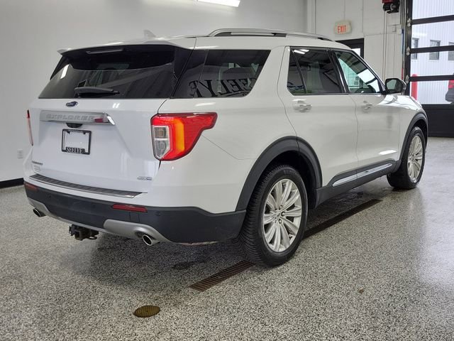 Certified 2020 Ford Explorer Limited image 3