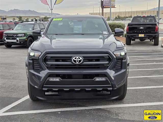 Used 2025 Toyota Tacoma SR5 image 8