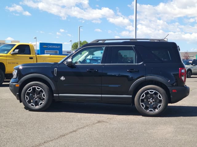 Certified 2025 Ford Bronco Sport Outer Banks w/ Outer Banks Tech Package+ AWD/4WD image 2