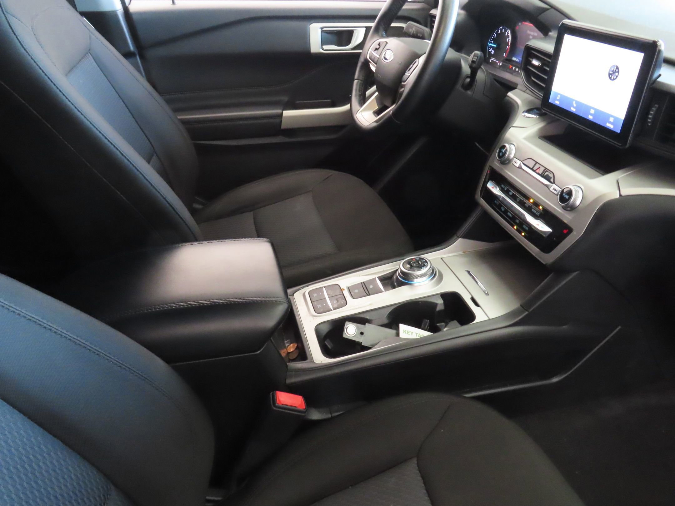 Certified 2022 Ford Explorer XLT image 26