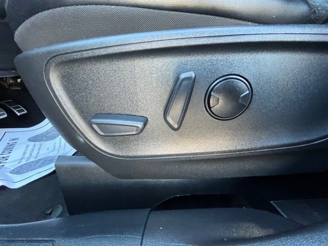 Certified 2023 Ford Escape ST-Line AWD/4WD image 16