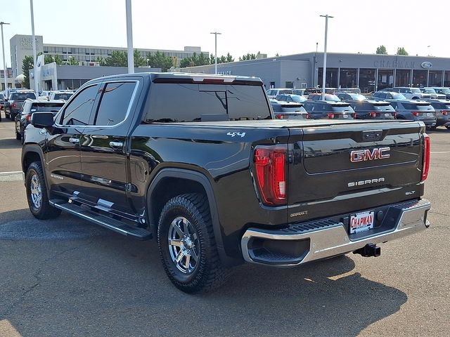Used 2024 GMC Sierra 1500 SLT w/ SLT Premium Plus Package AWD/4WD image 4