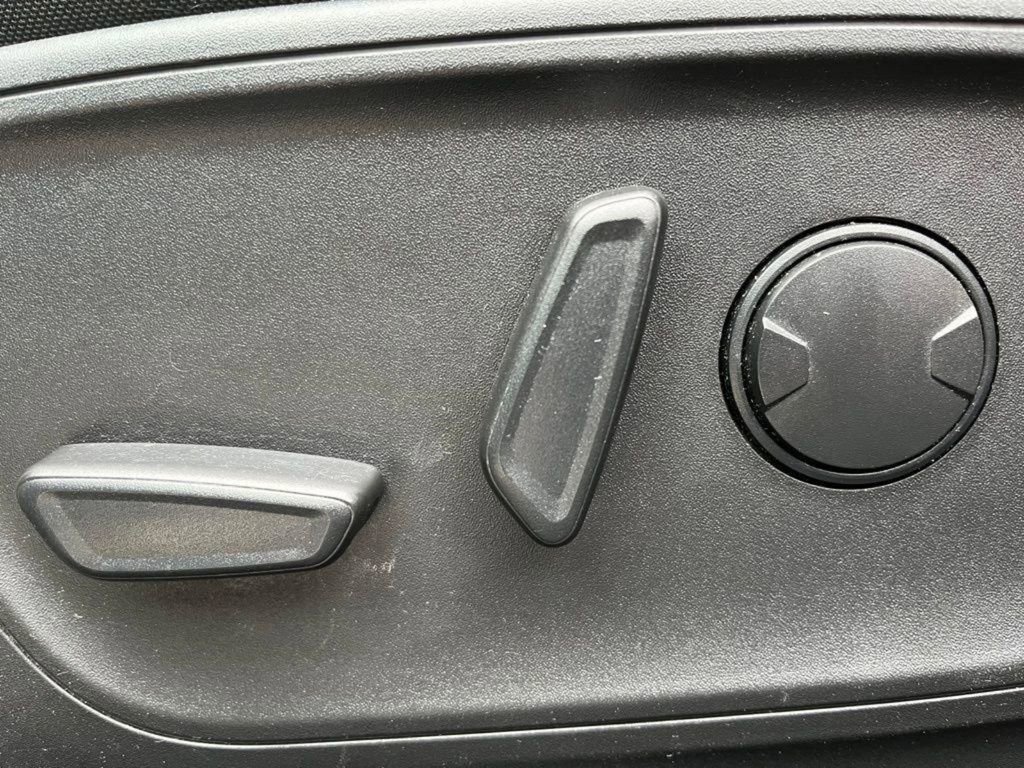 Certified 2022 Ford Escape SEL w/ SEL Stealth AWD Package image 21