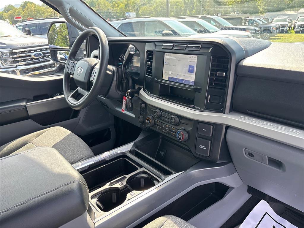 Certified 2024 Ford F250 XLT AWD/4WD image 13