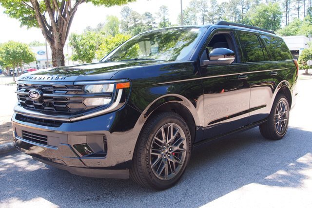 Certified 2025 Ford Expedition Platinum w/ Stealth Performance Package AWD/4WD image 3