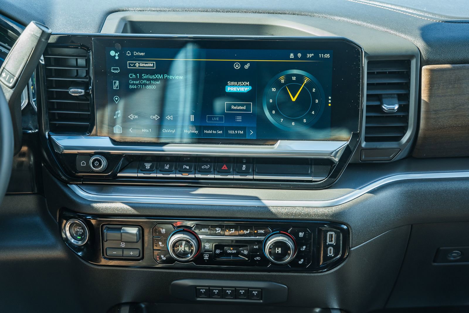 Used 2024 Chevrolet Silverado 3500 High Country w/ High Country Premium Package image 35