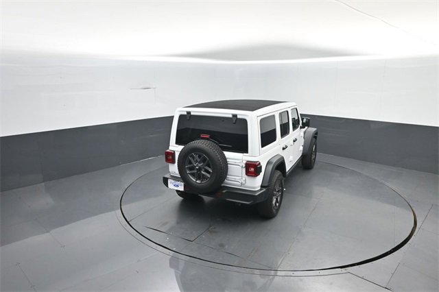 Used 2024 Jeep Wrangler Sport S image 30