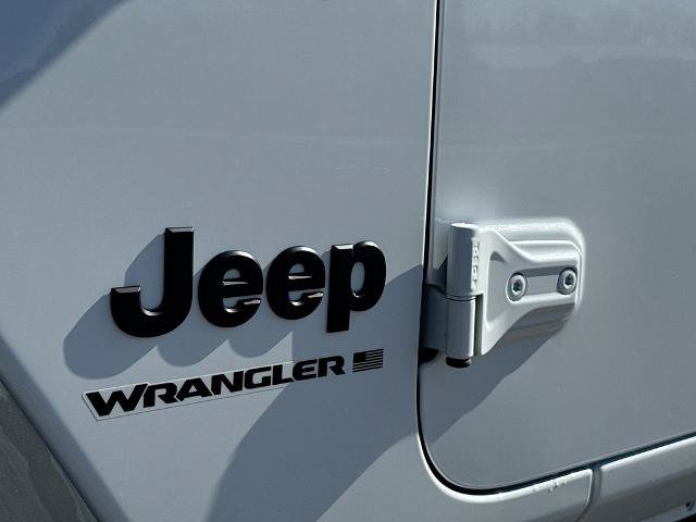 Used 2023 Jeep Wrangler Sport AWD/4WD image 20