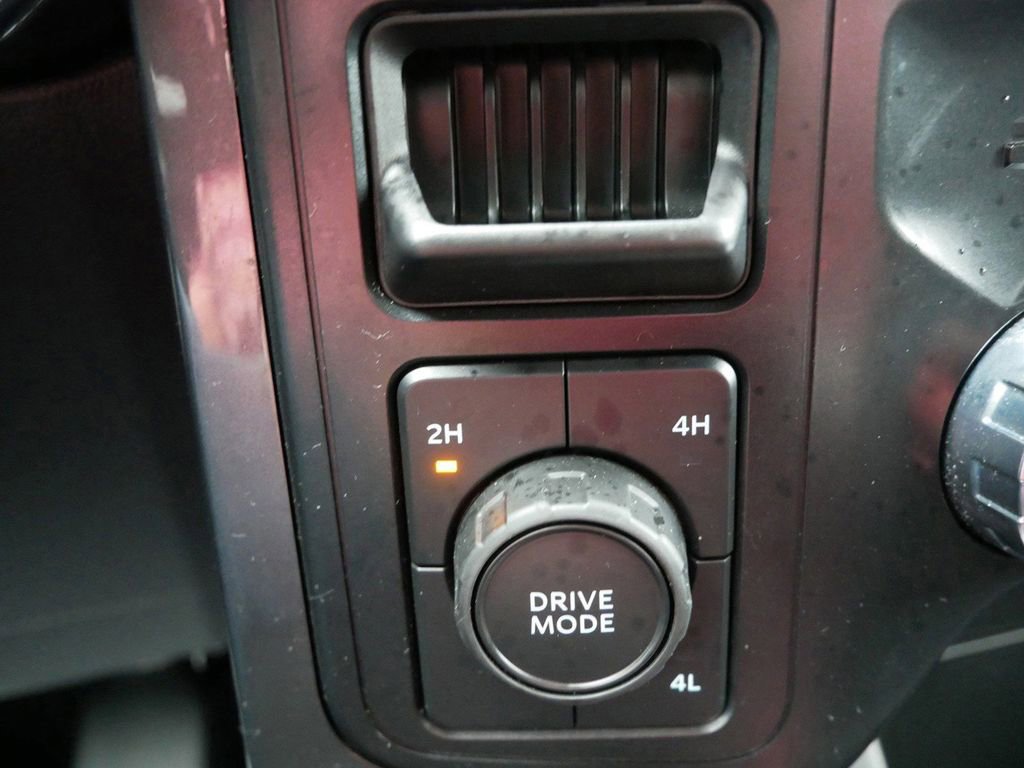 Certified 2022 Ford F150 XLT w/ Equipment Group 302A High image 24