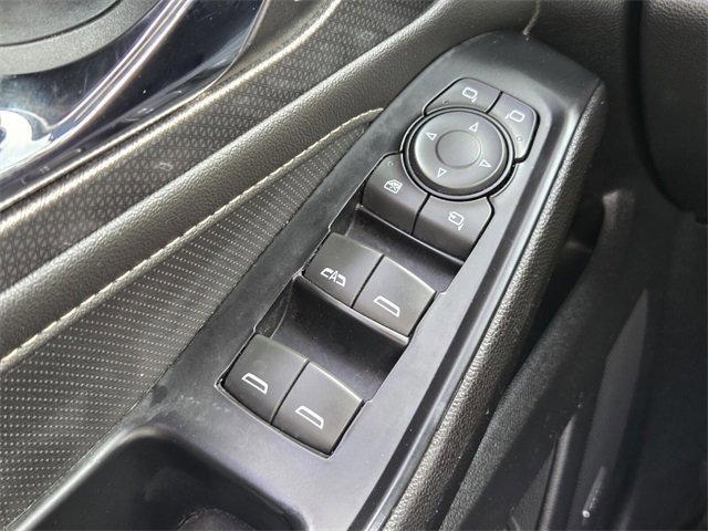 Used 2023 Chevrolet Traverse Premier image 30