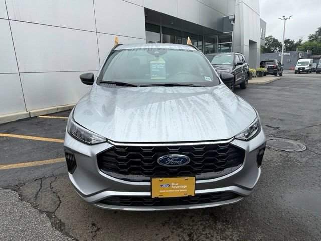 Certified 2023 Ford Escape ST-Line w/ Tech Pack #1 AWD/4WD image 11