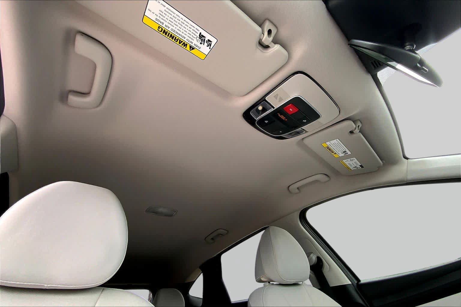 Used 2025 Hyundai Tucson SEL FWD image 14