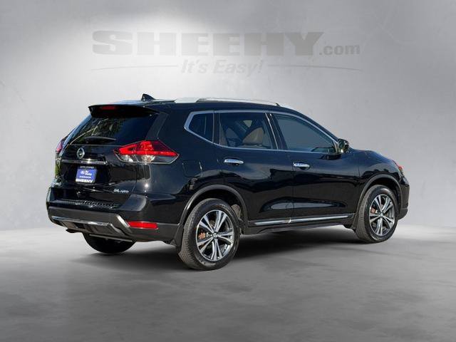 Used 2017 Nissan Rogue SL w/ SL Premium Package AWD/4WD image 13