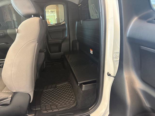 Used 2023 Toyota Tacoma SR RWD image 11